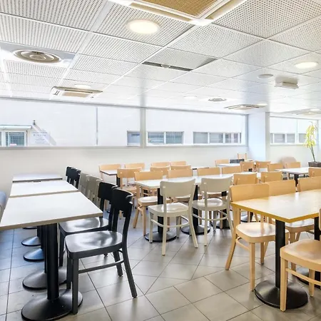 戛纳虎门普拉民宿酒店 酒店